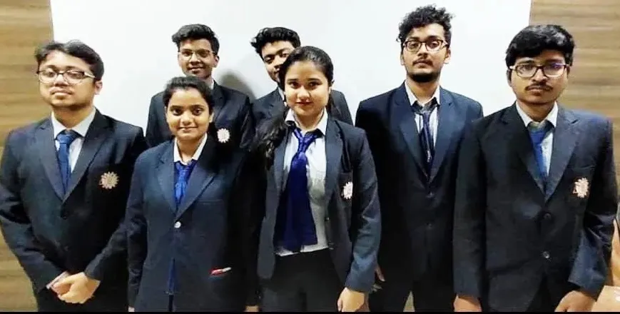 svist students in uniform